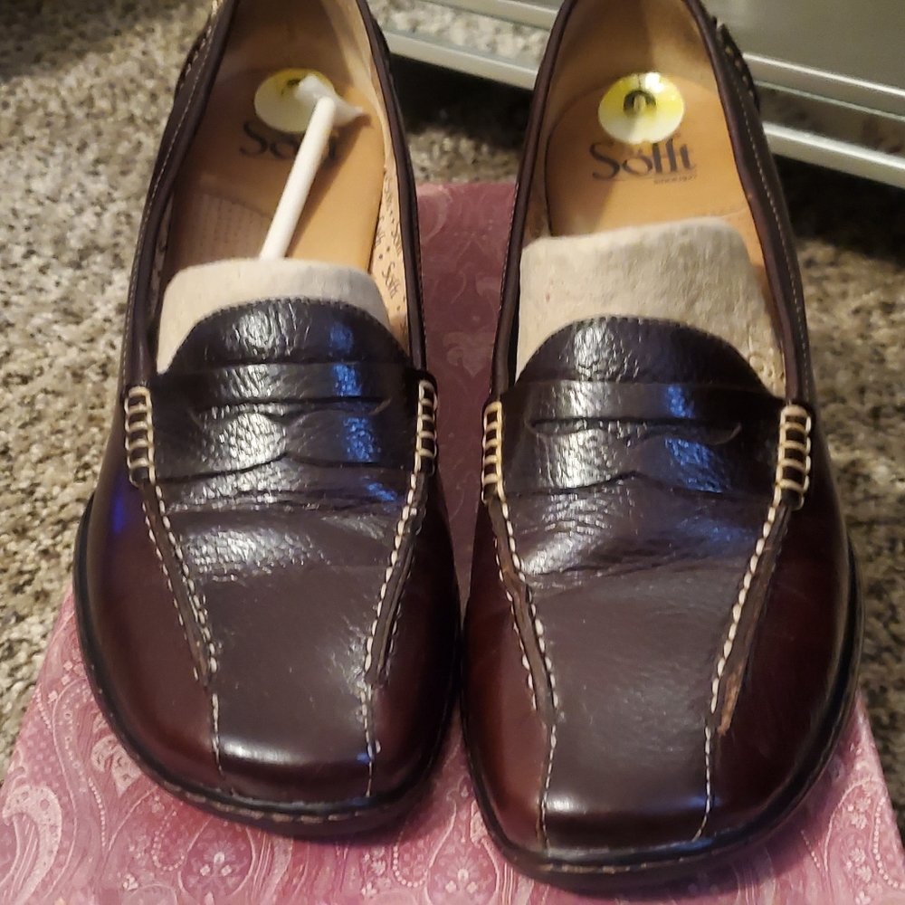 Sofft Leather Loafer Wedge *Great Condition*